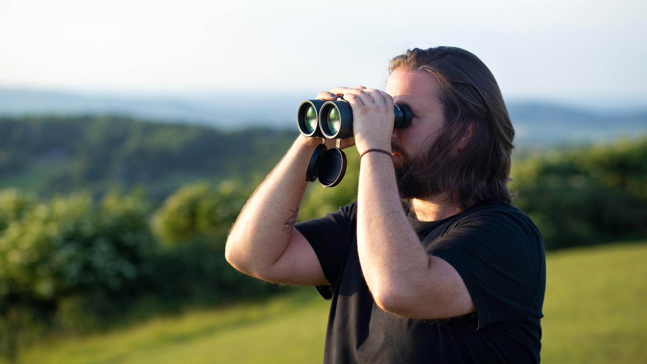 Best travel binoculars 2023